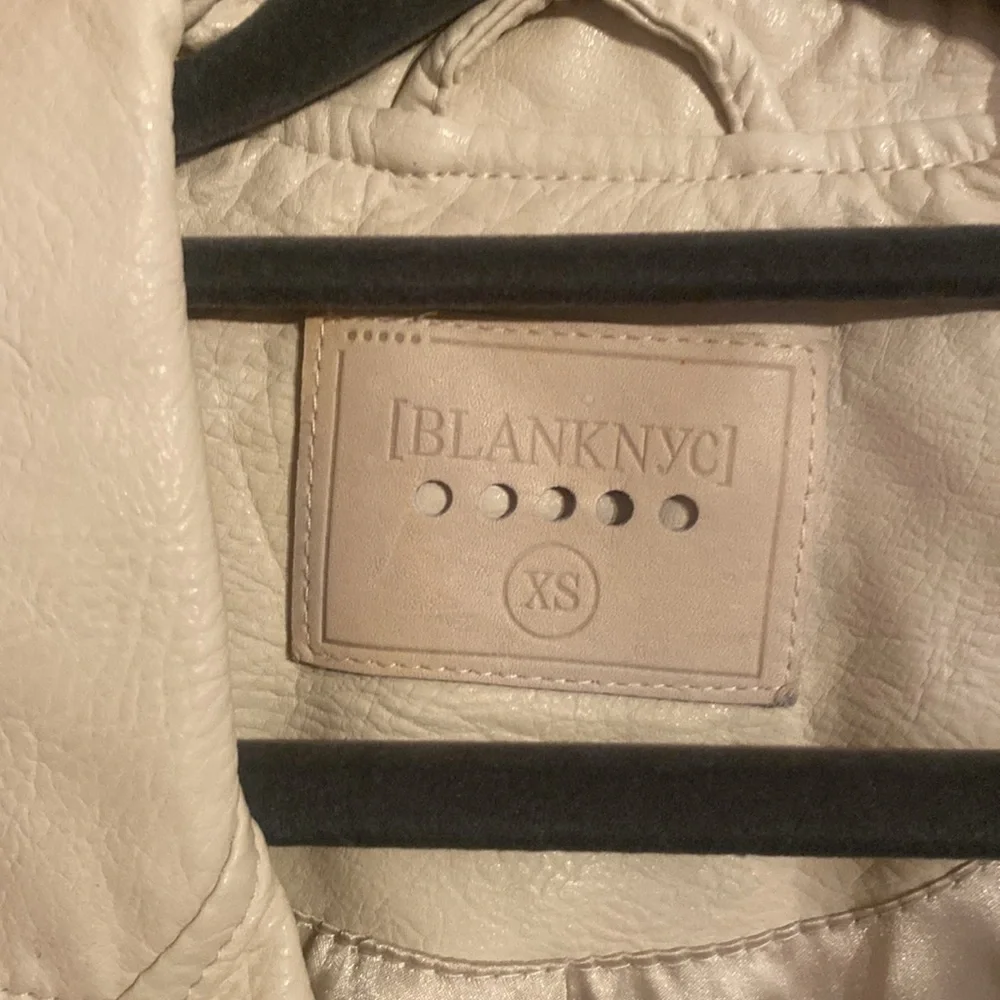 Blank NYC On The Rocks Moto Jacket Faux Leather Size XS - Picture 3 of 6